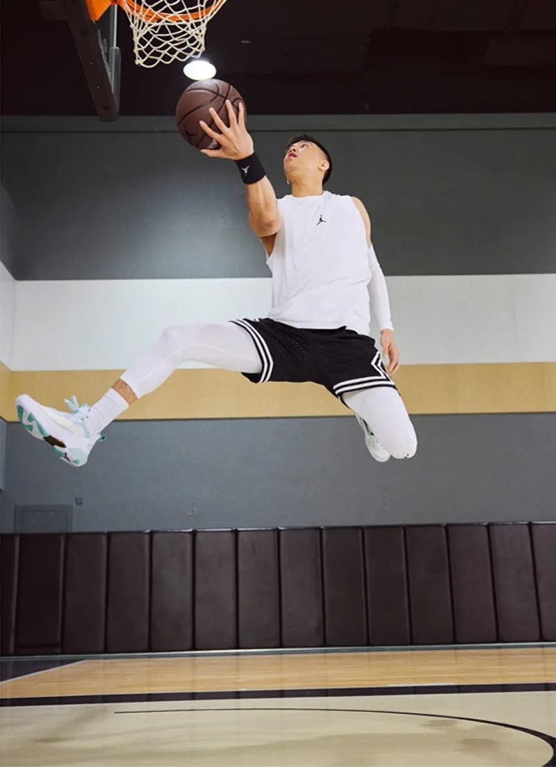 郭艾伦 aj37 今早正式官宣!网友:早已入手!插图10