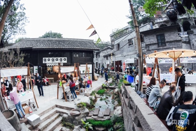 南滨路上的老重庆 “下浩里”的旧时光_腾讯新闻
