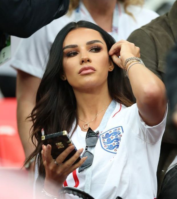 德勒阿里前女友抢戏,曾在上届世界杯秀恩爱