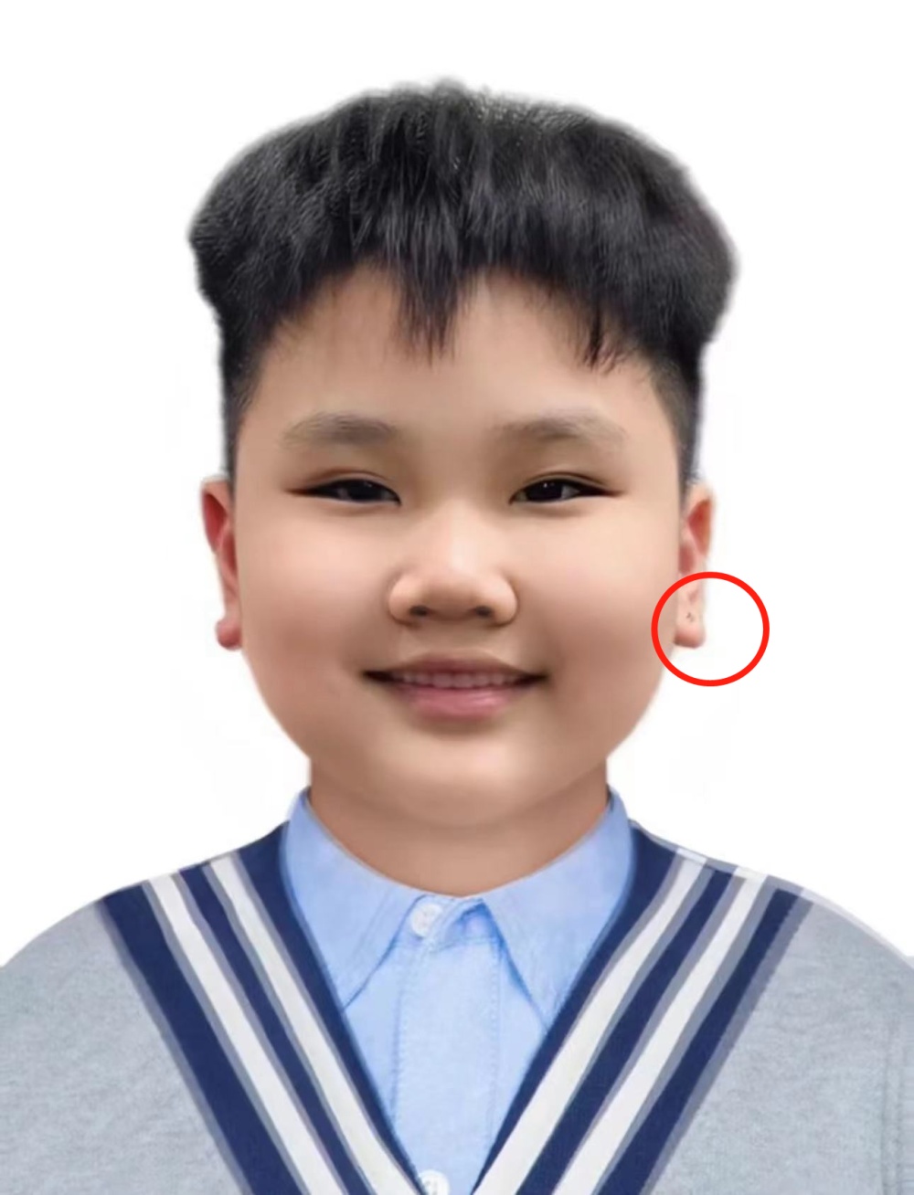 郭德纲7岁儿子长大了,脸颊变瘦颜值逆袭,疑打耳洞大耳垂吸睛_腾讯新闻