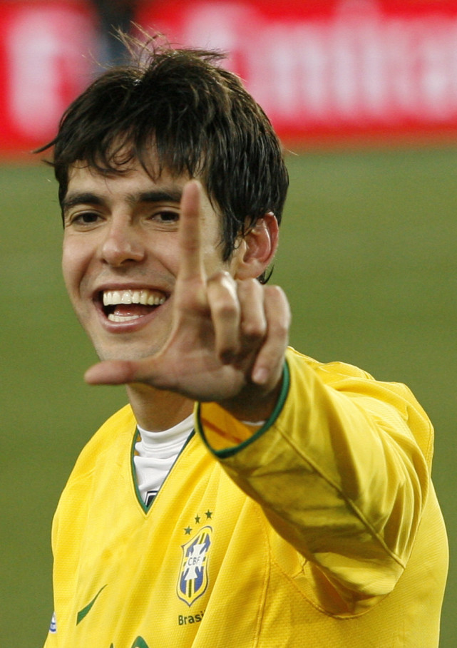 卡卡鼓励巴西队:输赢共担,伤痛痊愈后2026的六星巴西会充满希望