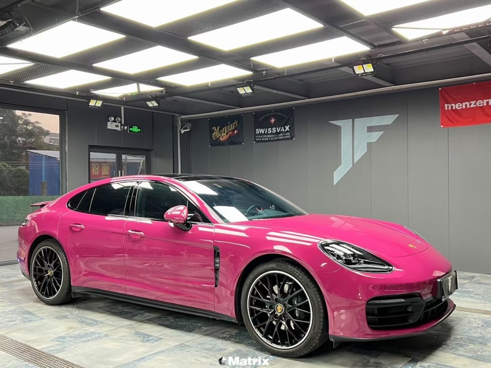 保时捷panamera-矩阵改色膜星光宝石红,浓烈的复古韵味大胆张扬