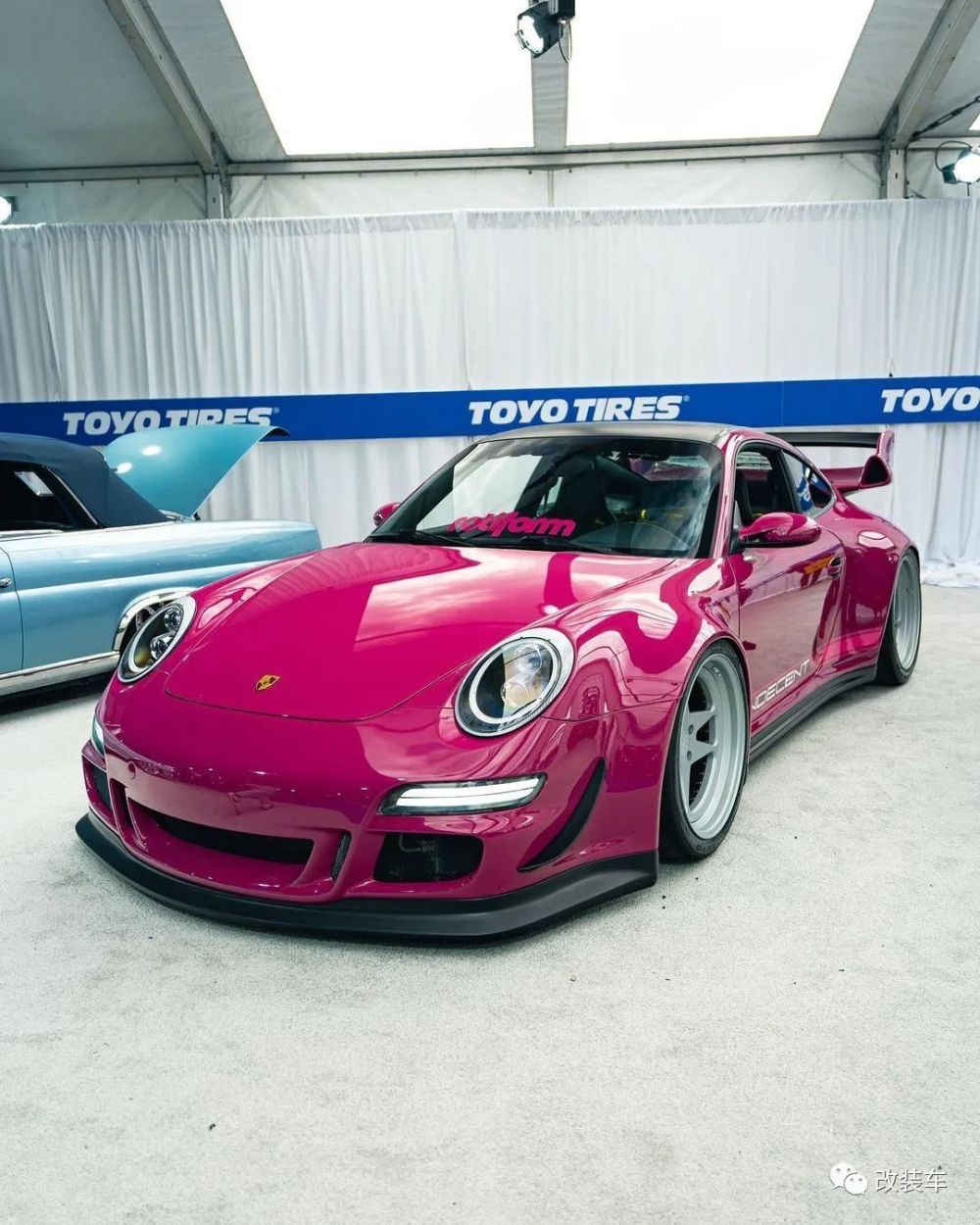 波兰改装厂推出圆润宽体保时捷911,rwb要被比下去了?_腾讯新闻
