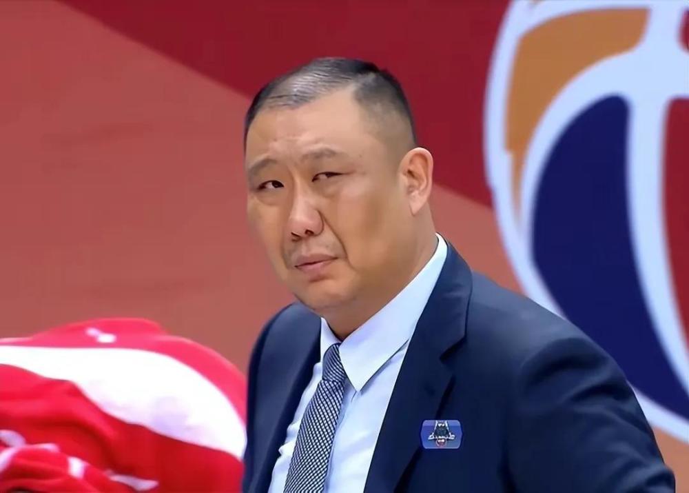 王晗又看走眼了从42分到4分兰兹伯格并不是期待中的超级外援