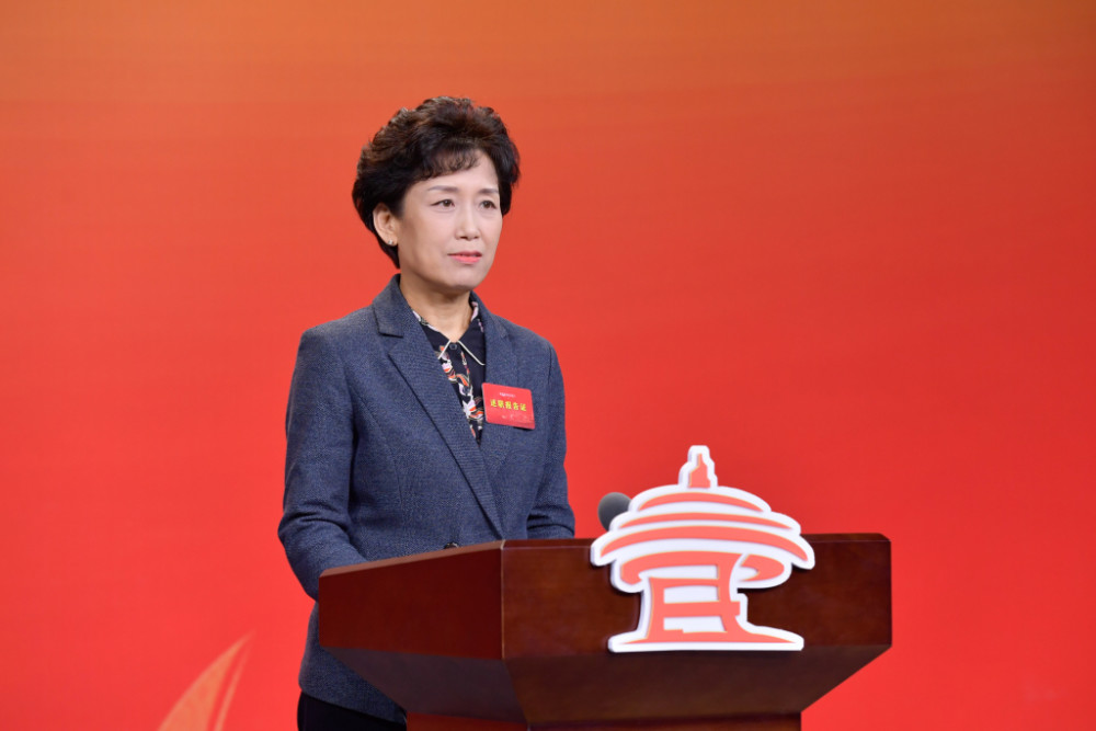 三民活动丨青岛市医疗保障局局长张华:今年医保待遇稳中有升,生育险