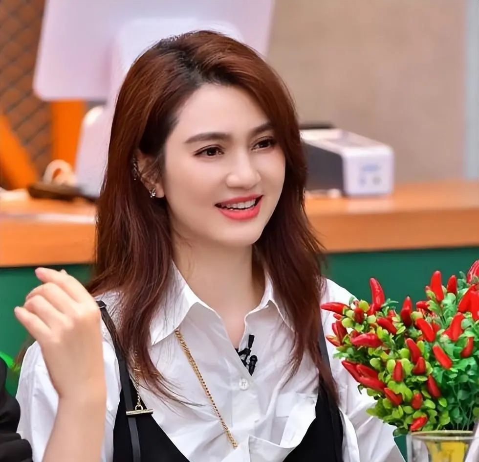 《原振侠》《魔刀侠情》《刁蛮公主》《美人天下》等作品,洪欣塑造的