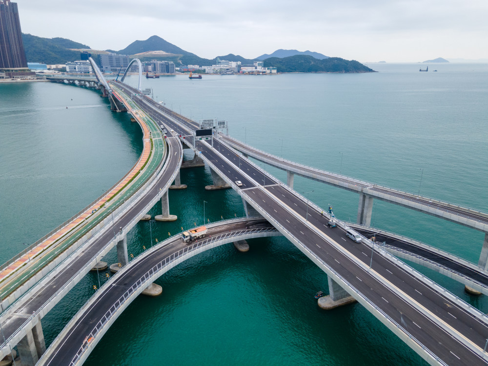 (港澳臺·圖文互動)香港將軍澳跨灣大橋正式通車