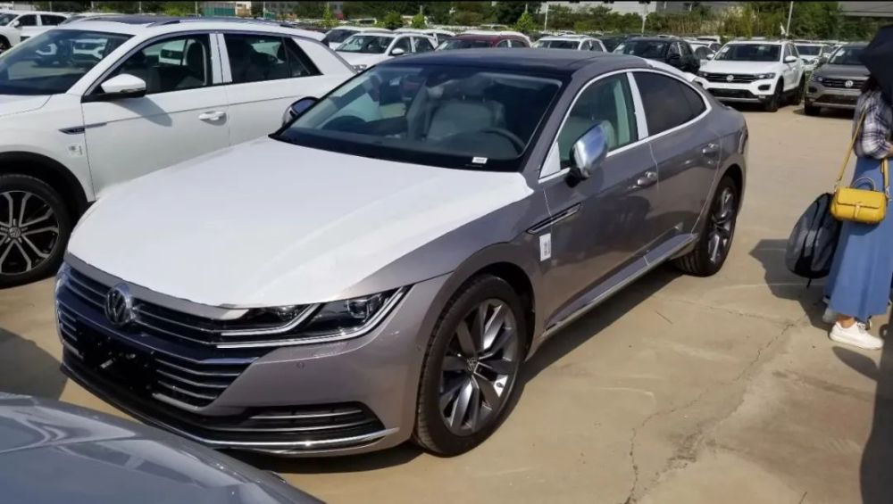 图文丨抄底的机会来了大众cc裸车优惠4万跟迈腾一个价