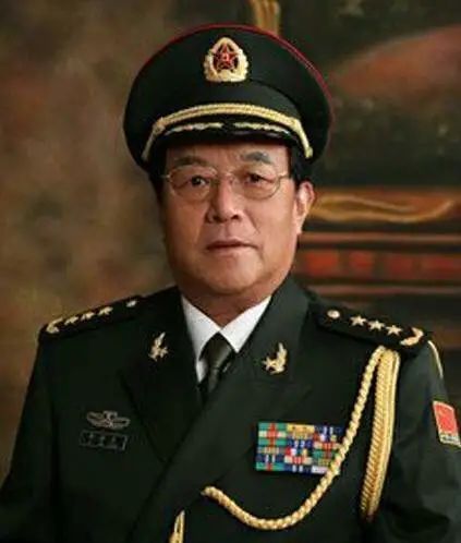 从对越自卫反击作战中成长起来的解放军上将-腾讯新闻