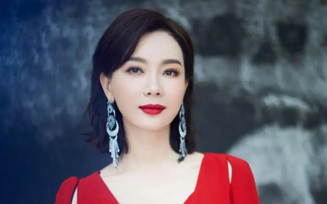 适合饰演张兰的10个演员刘晓庆王姬呼声高赵丽颖吃亏在年龄小