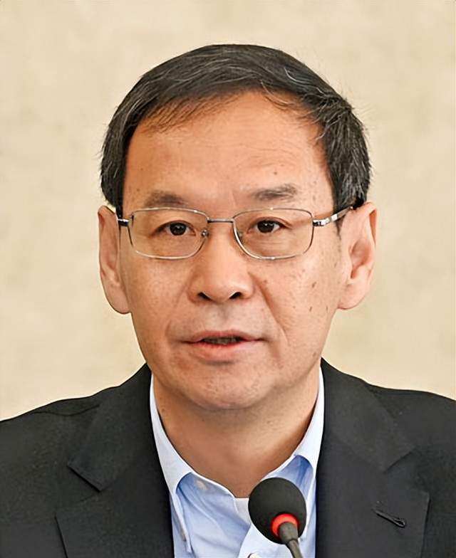 甘肃省纪委书记王赋一刻不停推进反腐败斗争