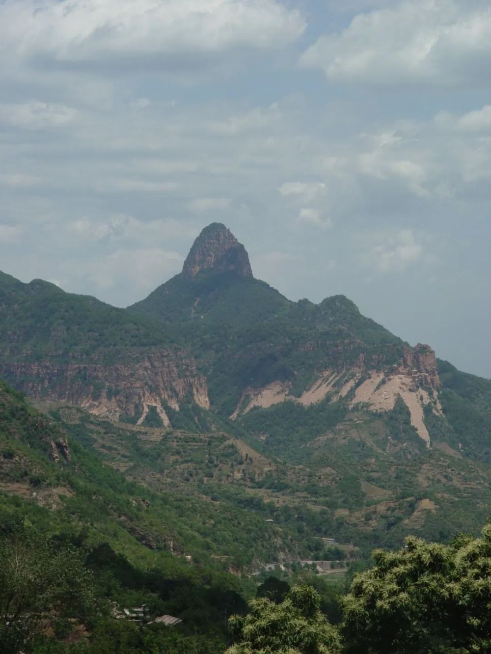 魅力太行河北邢台太行峻秀峰雾子垴