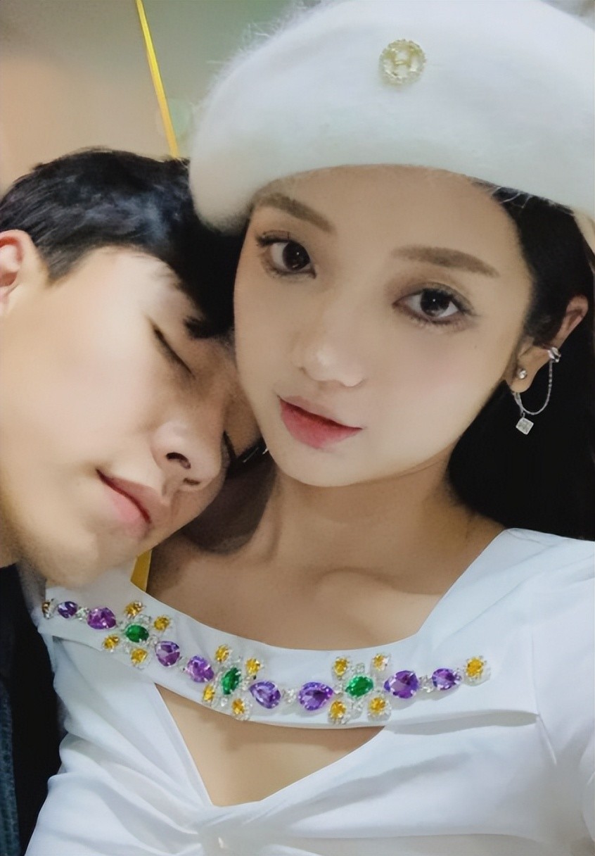 童星冰柠檬张兆艺晒受伤照疑被妈妈家暴结局却叫人心疼