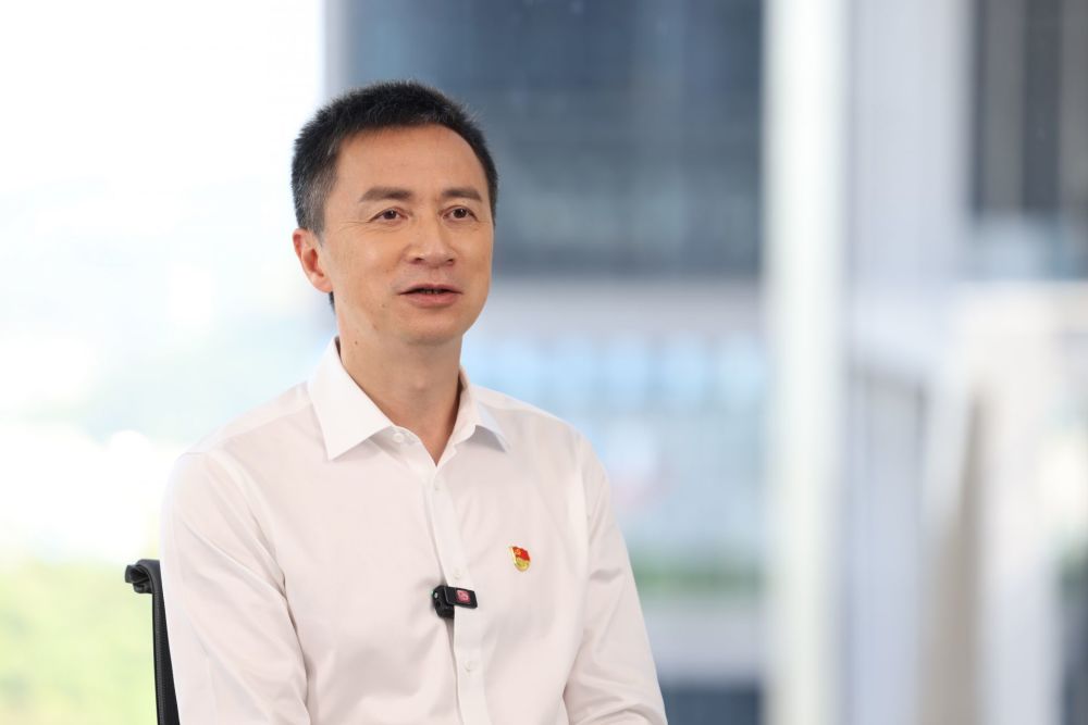 权威访谈|南山区委副书记,区长黄湘岳:着力发展实体经济 努力迈向万亿