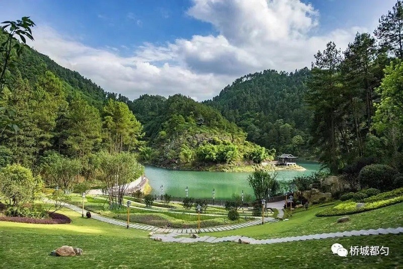 都匀山乐水高原桥城乐逍遥