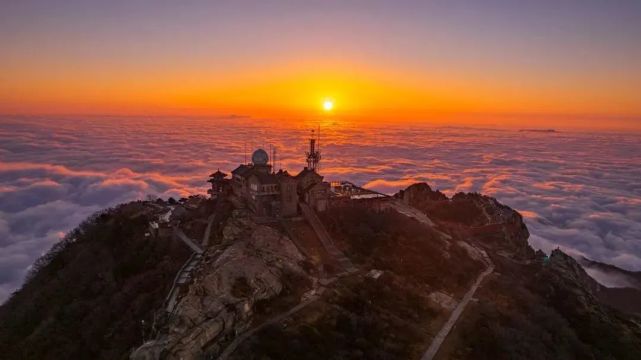 是壮观而动人心弦的泰山日出旭日东升01这个冬天总要来一次泰山吧!