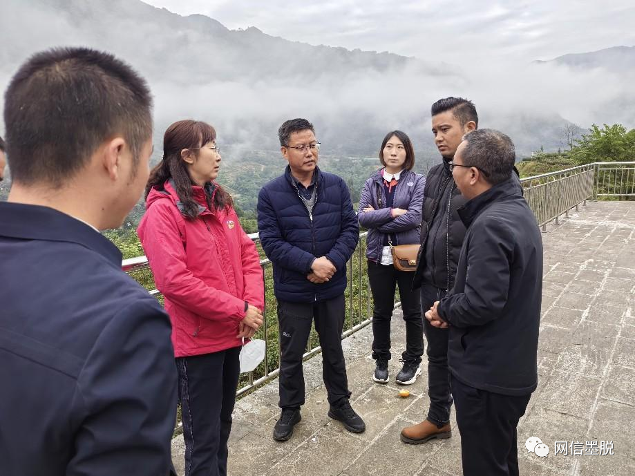 党委农村工作领导小组办公室副主任, 自治区乡村振兴局党组书记庄红翔