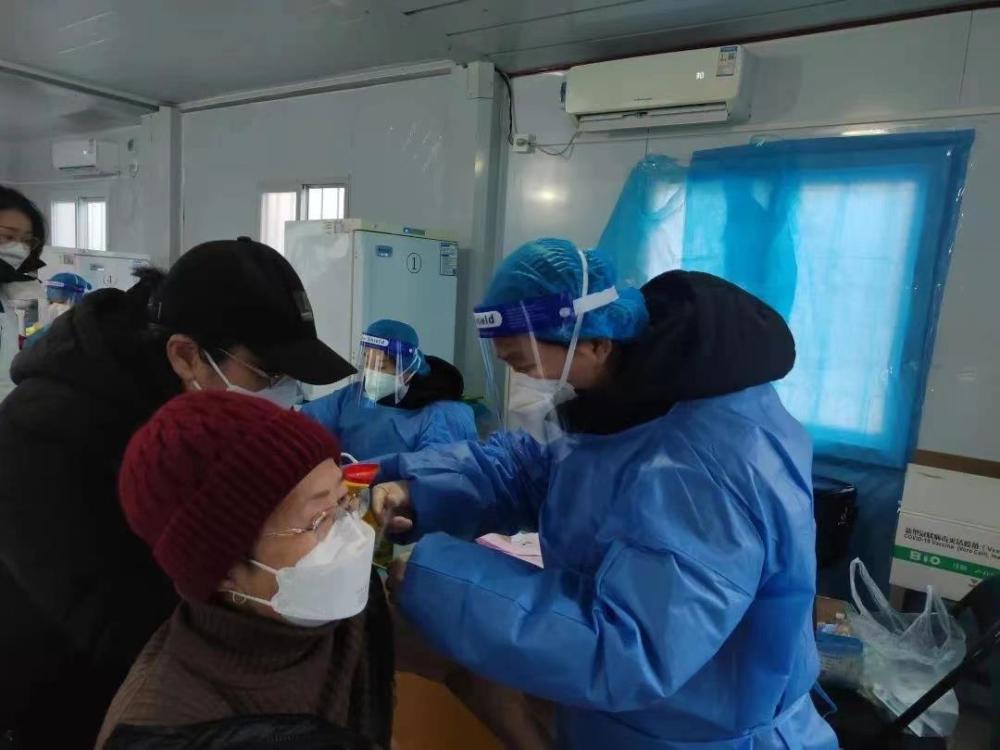 北京海淀启动第二剂次加强免疫接种002448N中原内