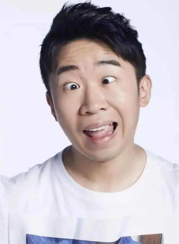 阳敌护体符走红,杨迪商标已被成功注册