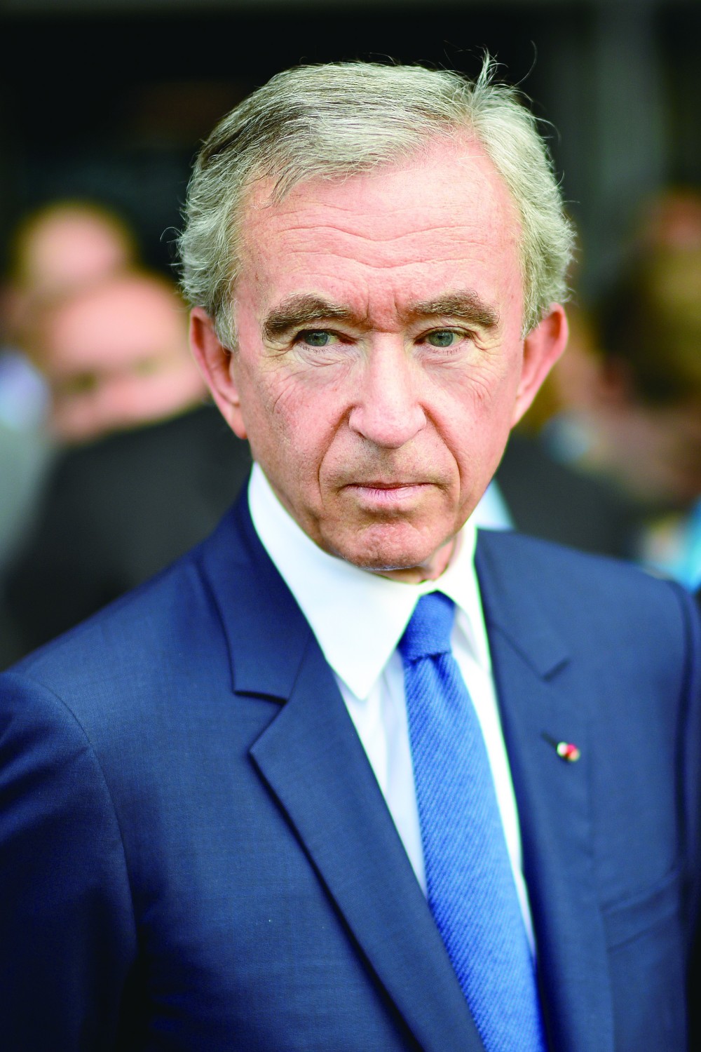 取代马斯克,世界新首富阿尔诺善于培养未来创造者-腾讯新闻