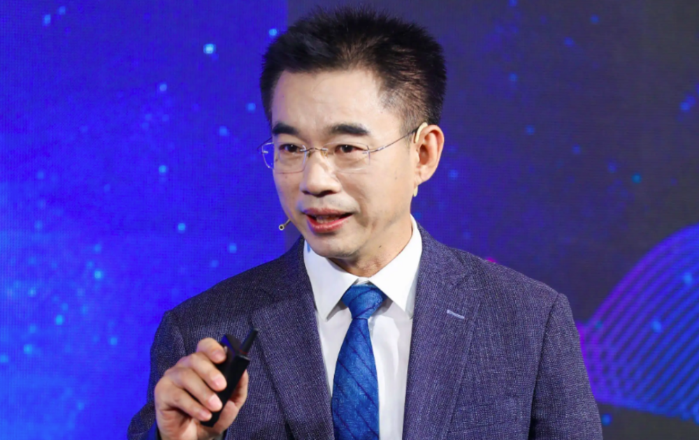 吴尊友:我国新冠重症危重症比例降至0.18%