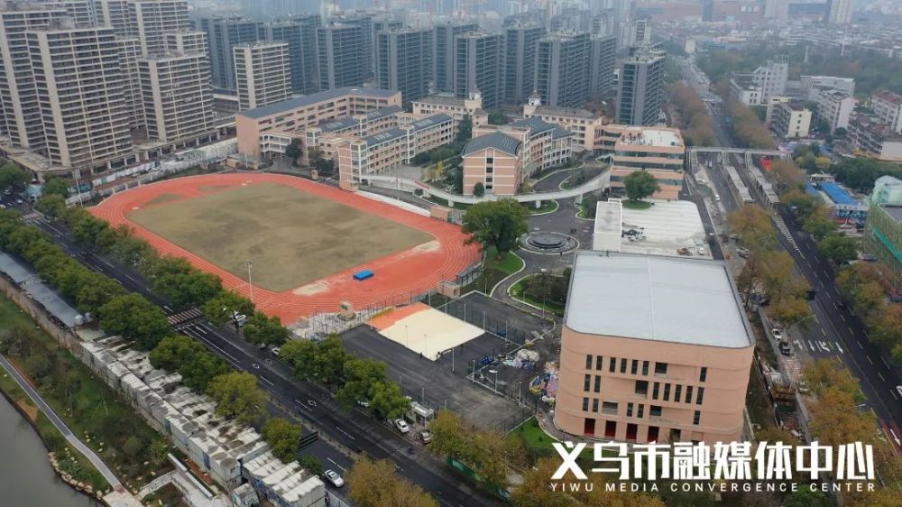 预计春节后投用已经完成竣工初验义乌市稠州中学城南校区改扩建工程
