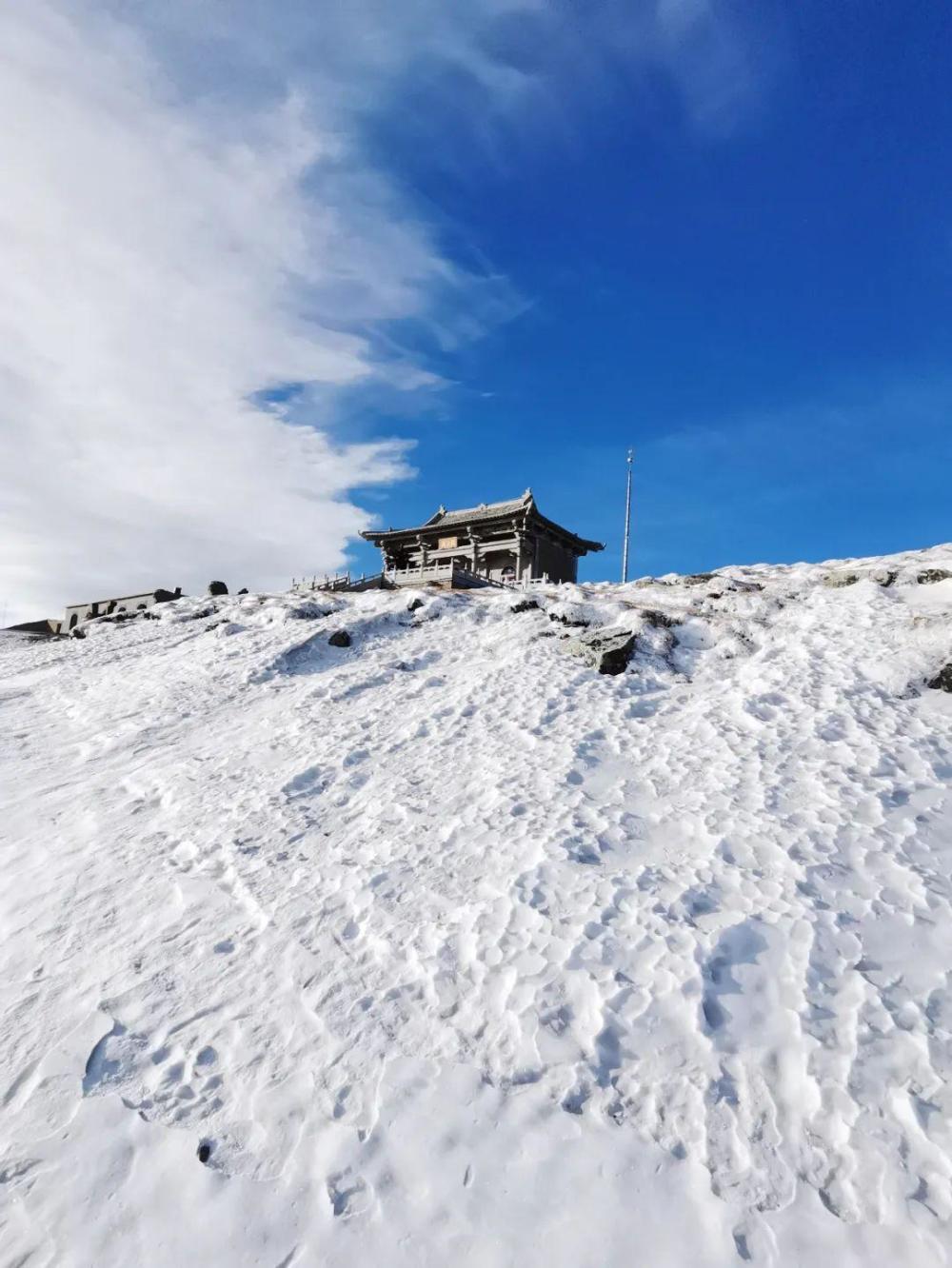 五台山北台照片雪景图片