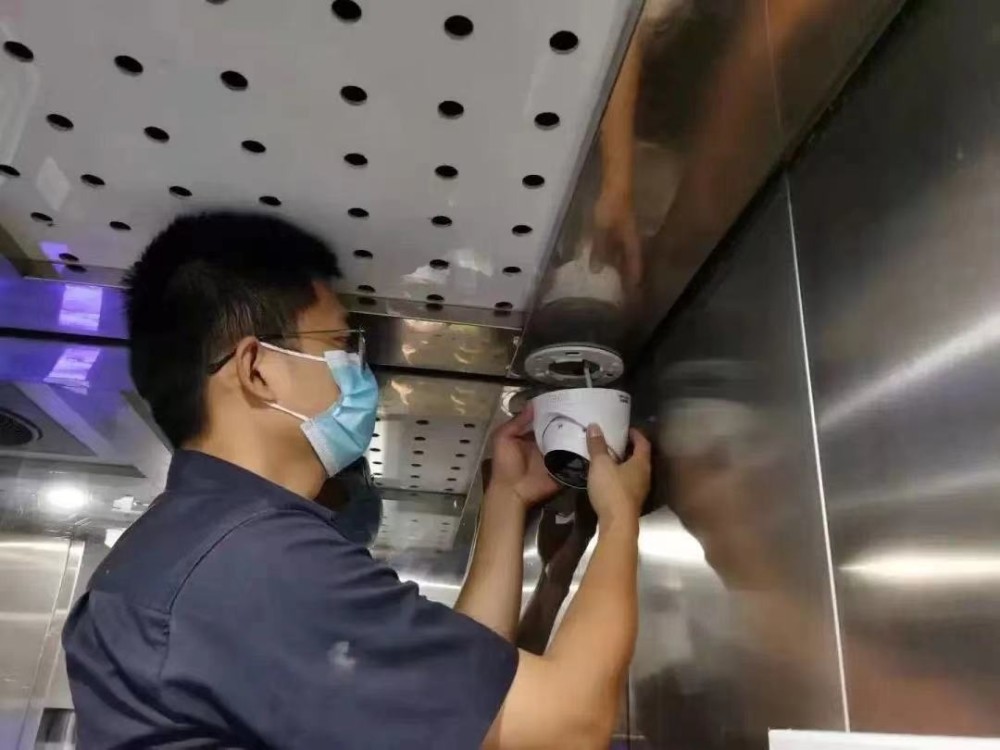 电动车进电梯就报警,这个小区变"智慧"_腾讯新闻