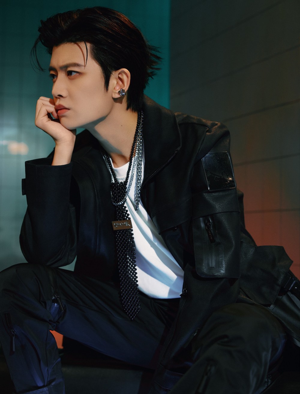 交出2022满意答卷,任嘉伦走心专辑《33》年末上线不负期待