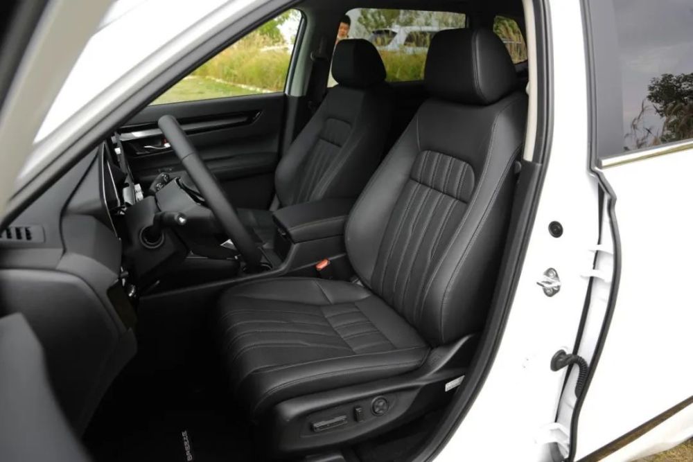 中庸而不平庸试全新一代本田皓影