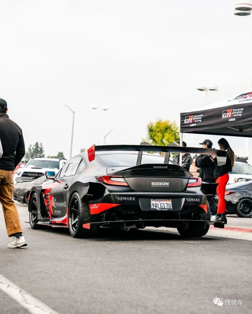 把super gt赛车开上街?丰田gr86纯竞技风格宽体改装范本来了_腾讯新闻