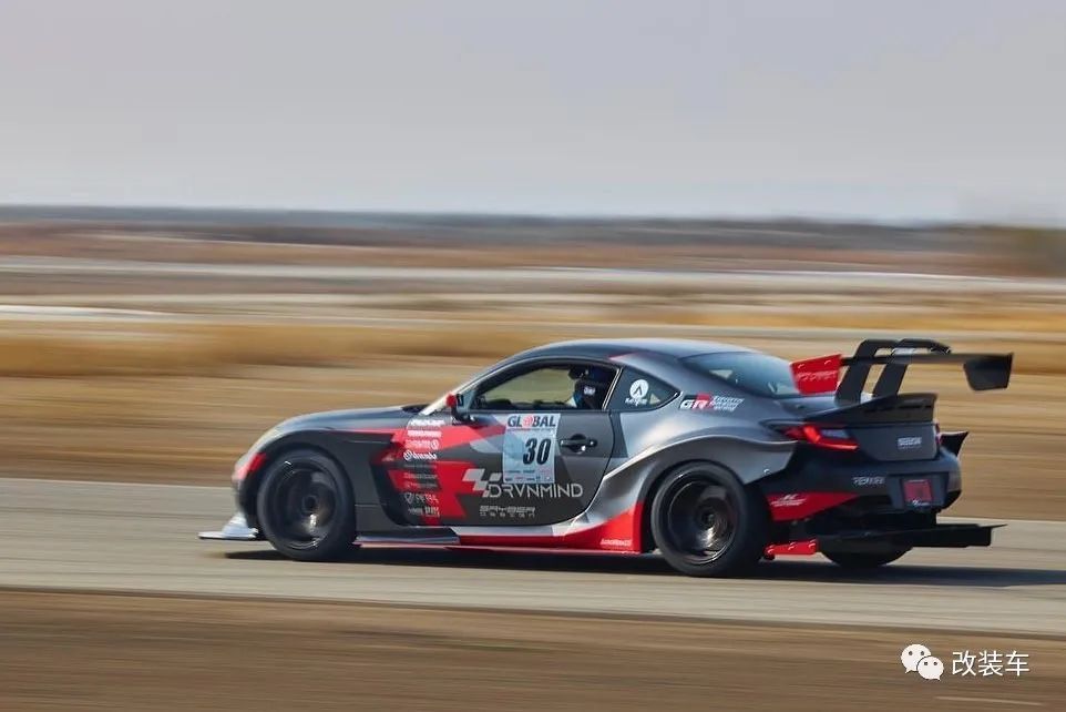 把super gt赛车开上街?丰田gr86纯竞技风格宽体改装范本来了_腾讯新闻