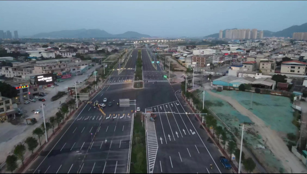 漳州高新区圆山大道顺利完工