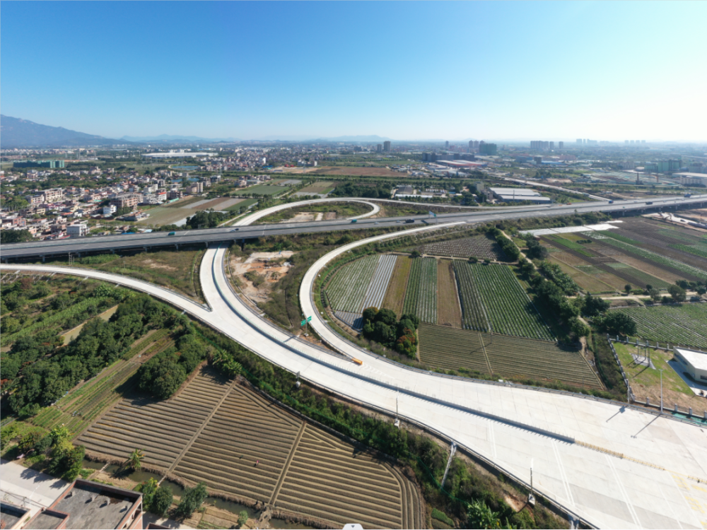 从莞高速石湾东互通立交正式启用!博罗加速融深融湾_腾讯新闻