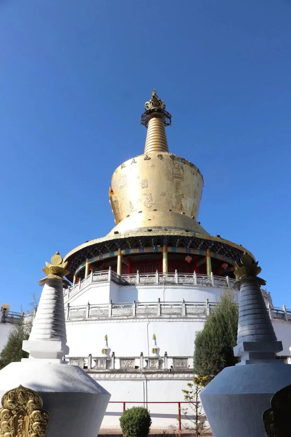 想去金塔散心了