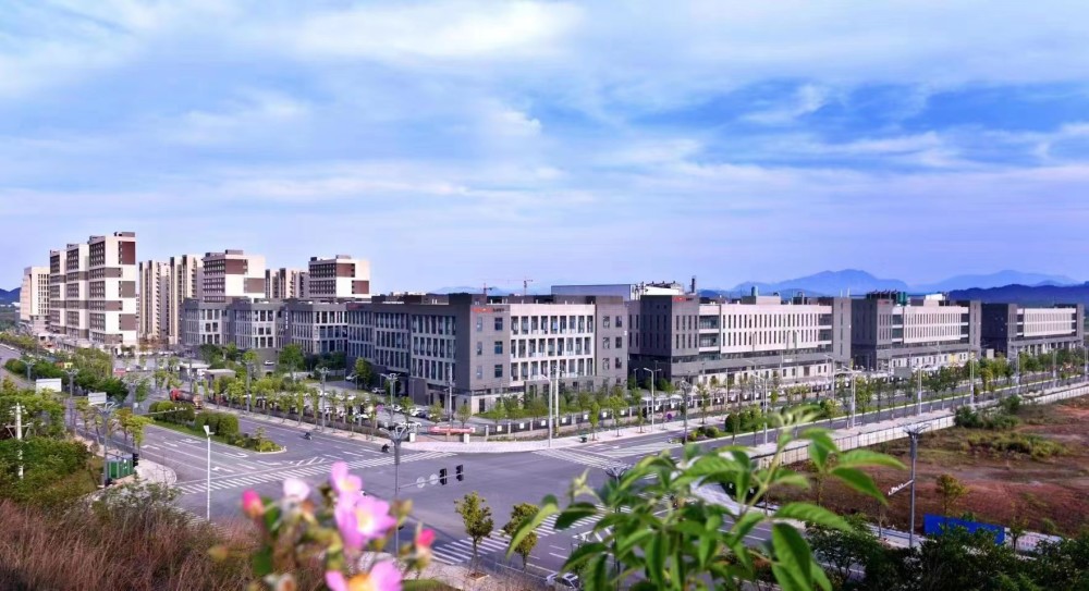 在鹰潭感受未来物联网全覆盖住宅医院学校工厂皆可智慧化
