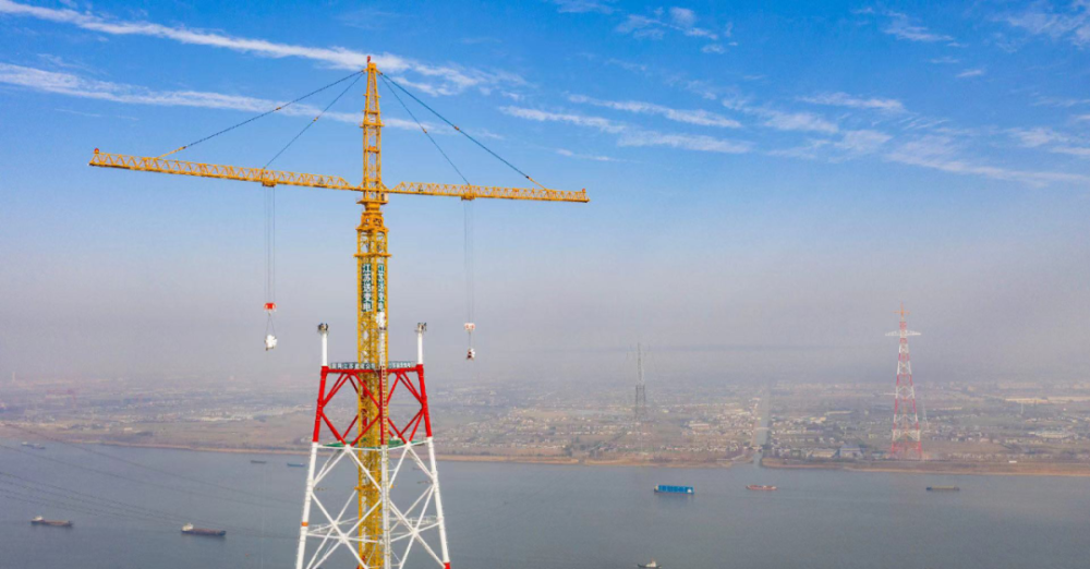 太疯狂了（中国未来18大超级工程）中国几大建设央企，(图1)
