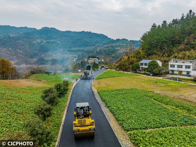 冬日农村基建忙