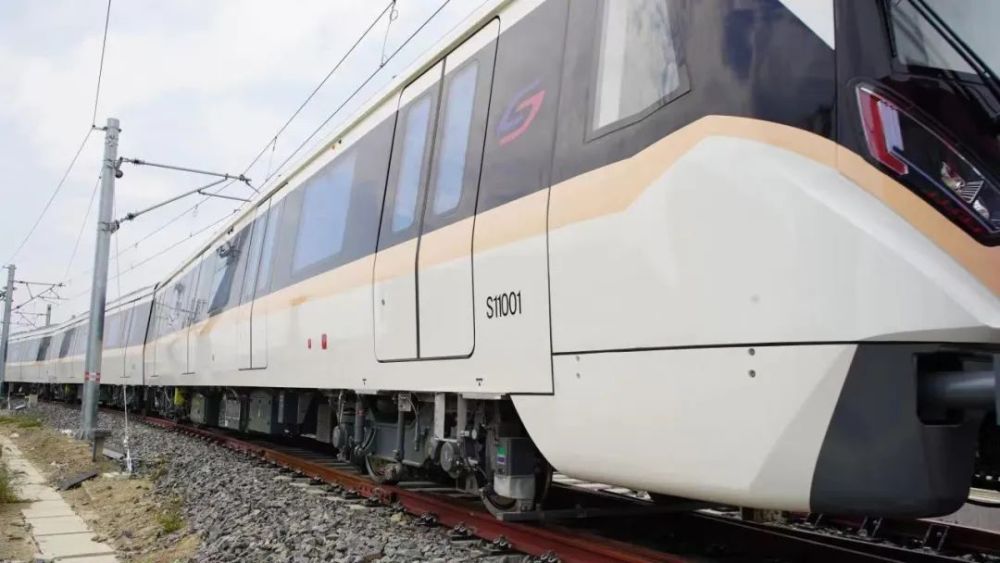 最新进展s1线开始全线动车调试