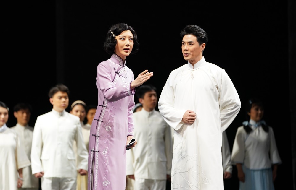推新作、搭平臺、抗疫情，“大戲看北京”成為響亮文化品牌｜文化這一年·戲劇江西省政協原黨組成員、副主席肖毅2022已更新(今日/知乎)八年級上冊地理重點