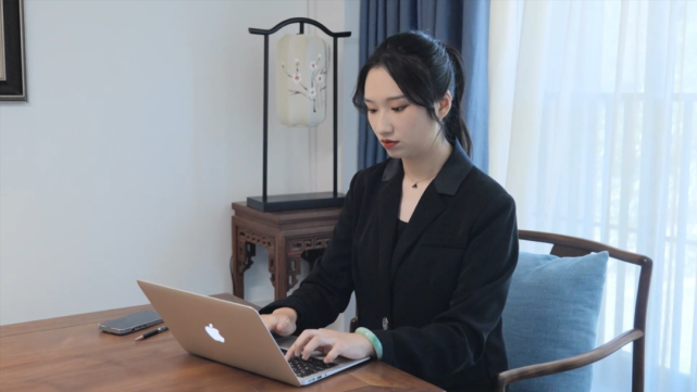 【代表委员风采】惠安县政协委员庄雅君:90后青年女企业家 尽责履职