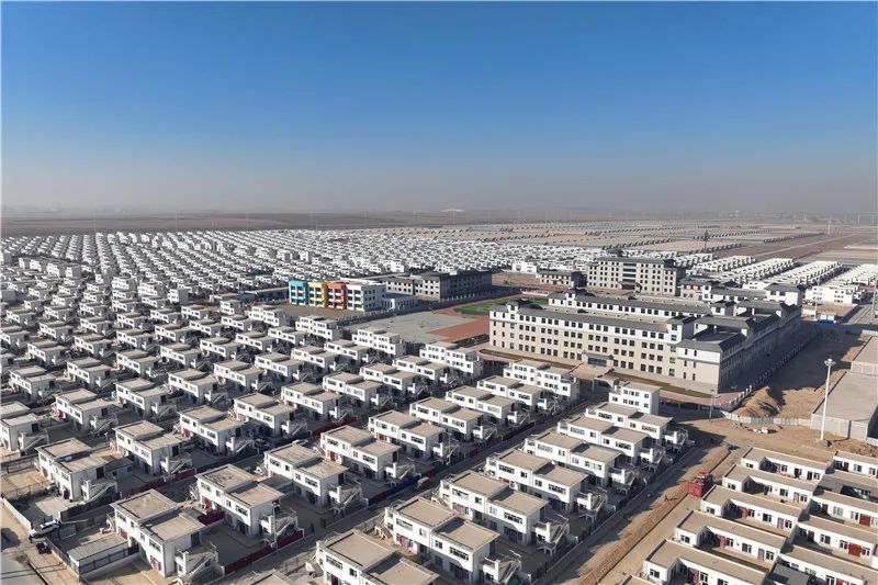 兰州新区今年承接舟曲避险及生态搬迁安置完美收官搬迁安置群众17批次