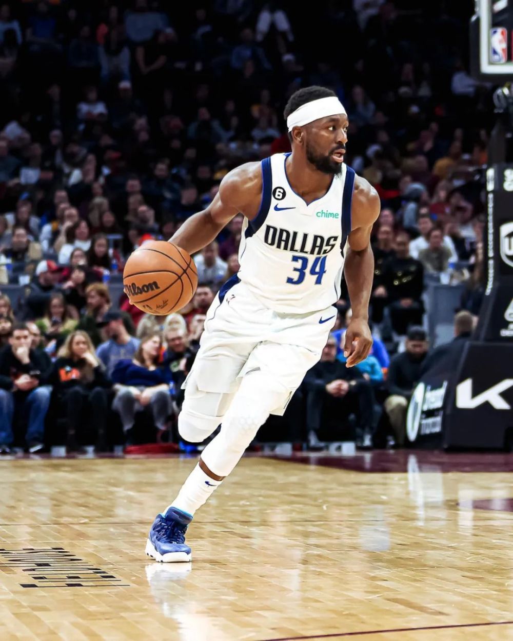 时隔360天全明星后卫肯巴沃克回归了曾经的60分先生