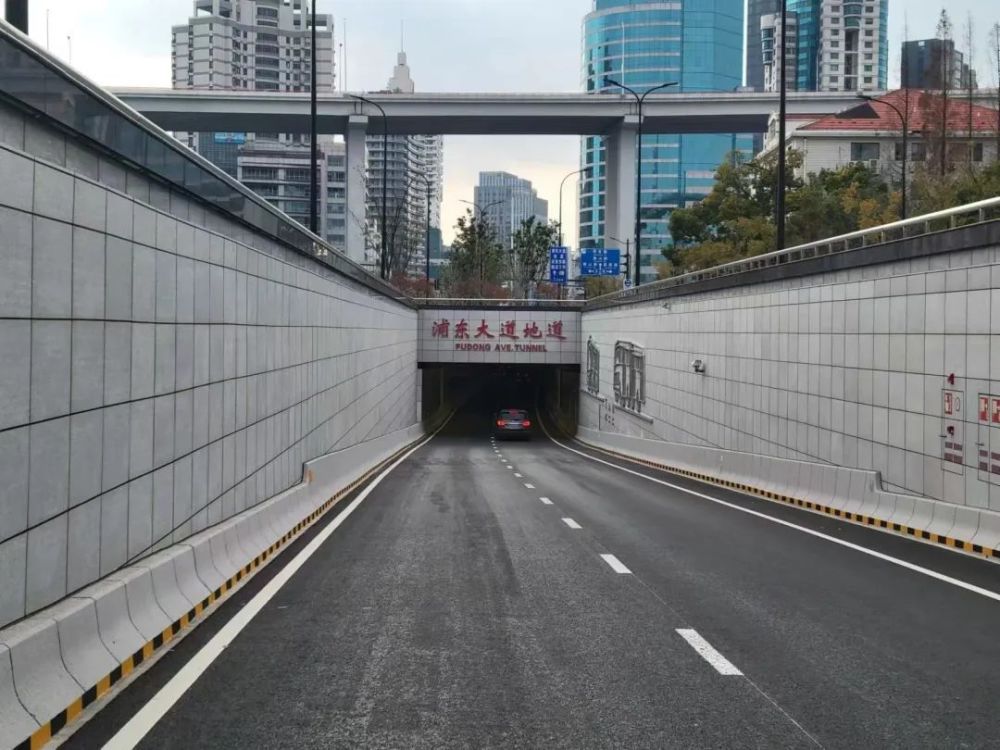 延安东路隧道浦东入口永久封闭记者手把手教你绕行