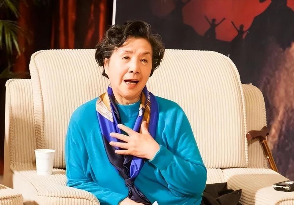 87岁舞蹈家赵青去世感染新冠后曾康复平安夜突然无生命体征