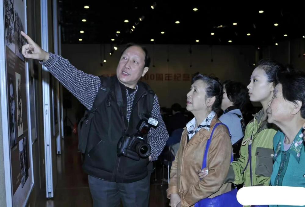 87岁舞蹈家赵青去世,感染新冠后曾康复,平安夜突然无生命体征_腾讯