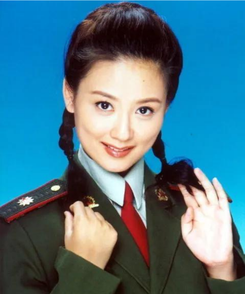 著名演员苏丽:长得漂亮戏也好,为人低调不张扬,追求真实生活_腾讯新闻