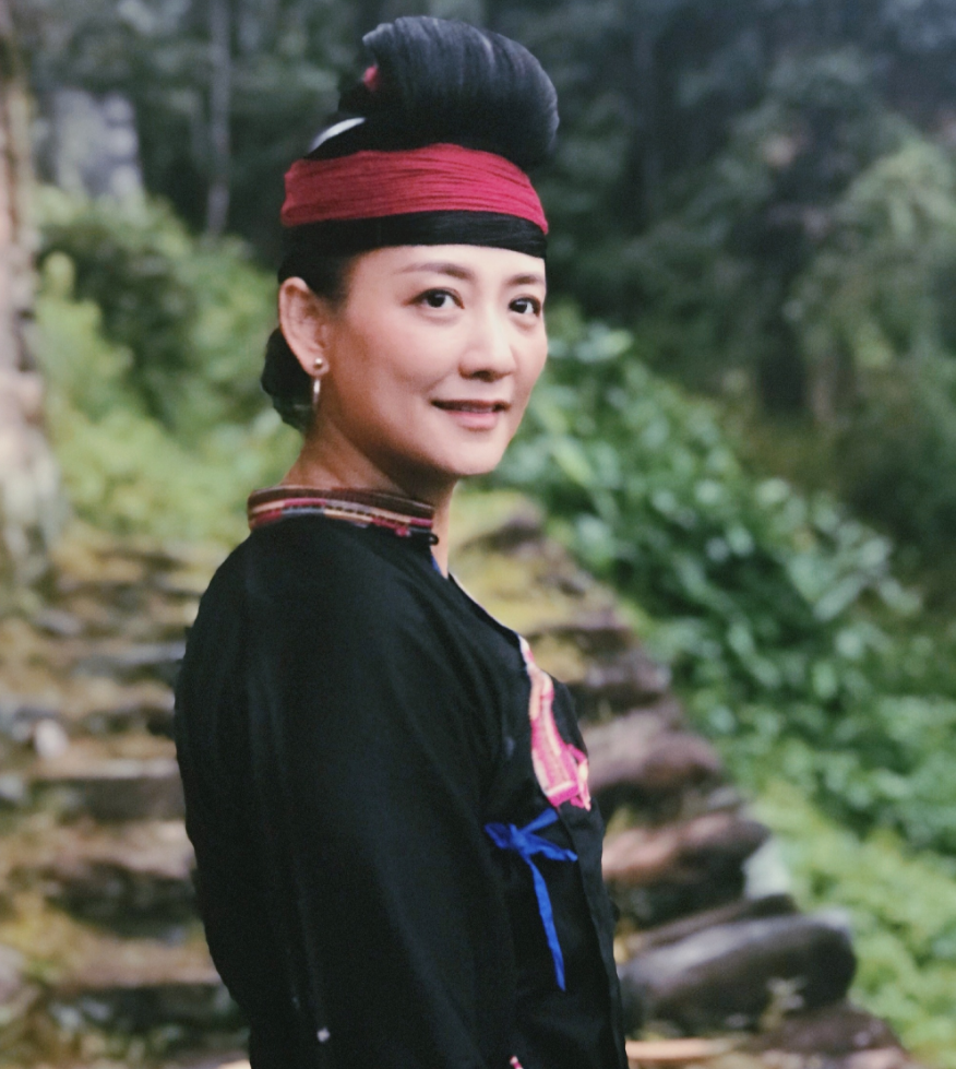 著名演员苏丽:长得漂亮戏也好,为人低调不张扬,追求真实生活_腾讯新闻