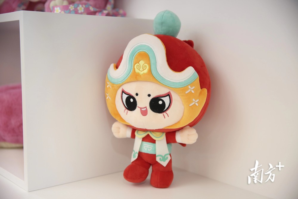 茶山潮玩篮球城市文创礼盒荣膺东莞礼物二等奖