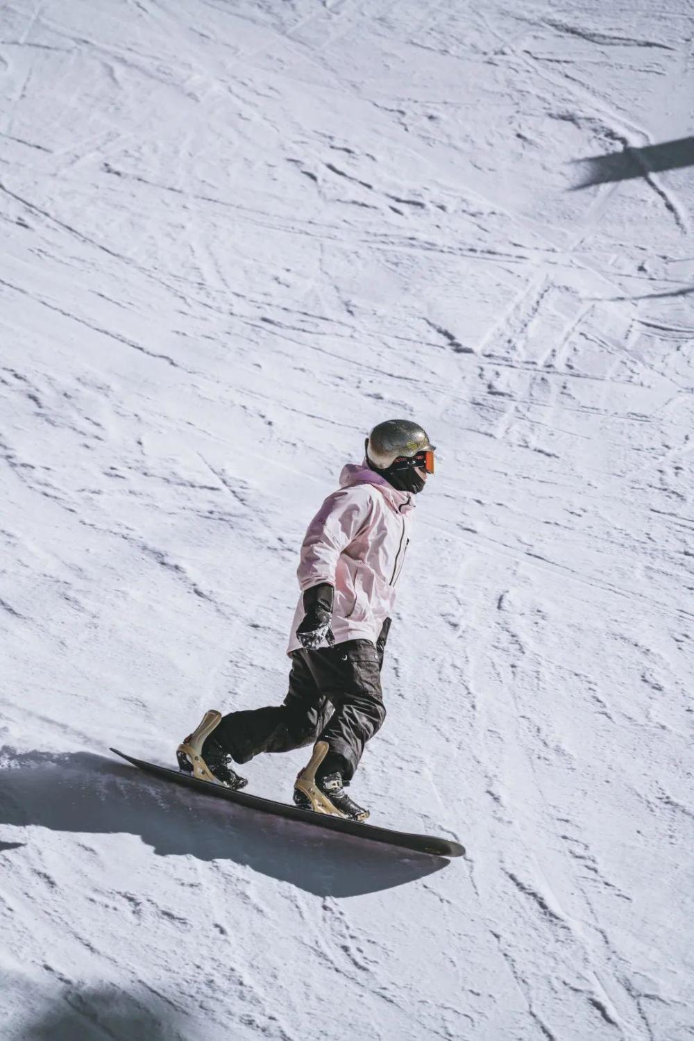 滑雪场拍照姿势图片